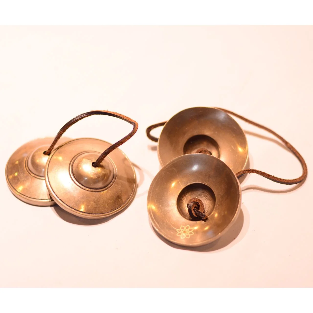 スペシャルティンシャ